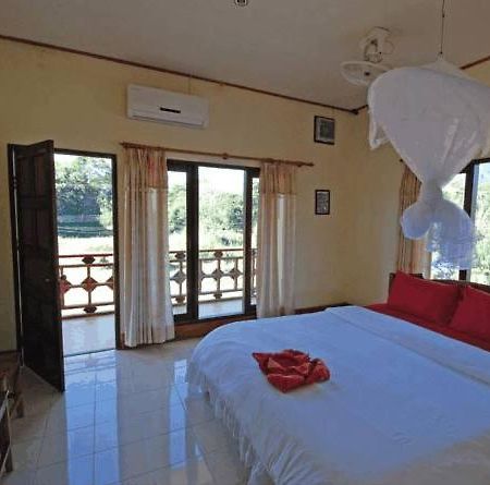 Jammee Guesthouse Vang Vieng Dış mekan fotoğraf